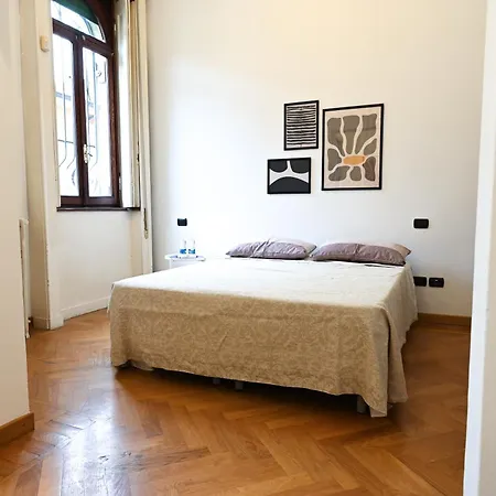 Elisabetta * Milán